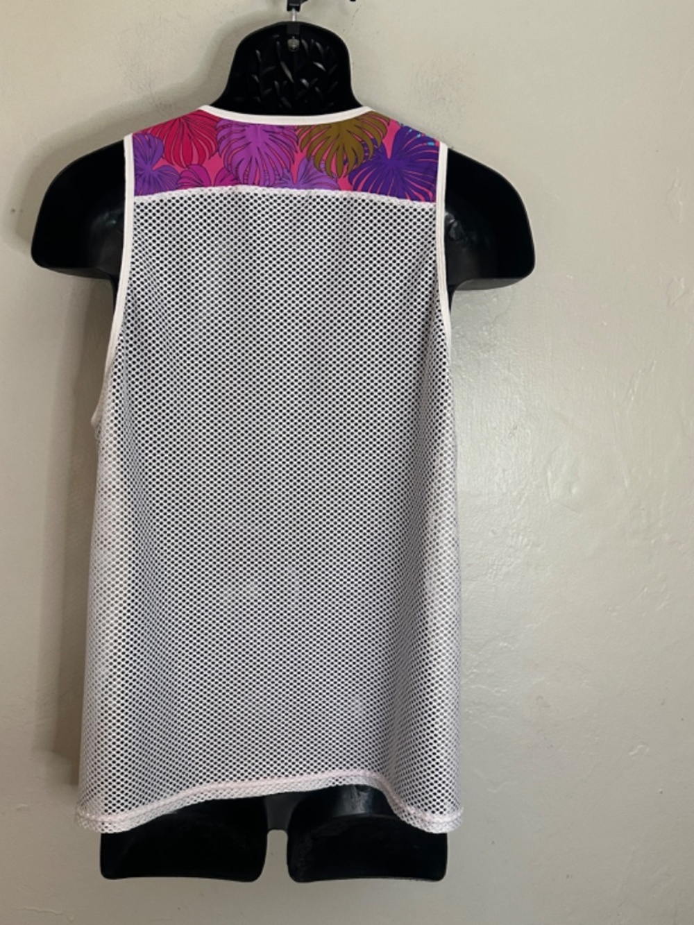 TOF Paris Mesh Tank Top Large 40-42" chest Gently worn 86% polyamide/14% elastan - Picture 7 of 8